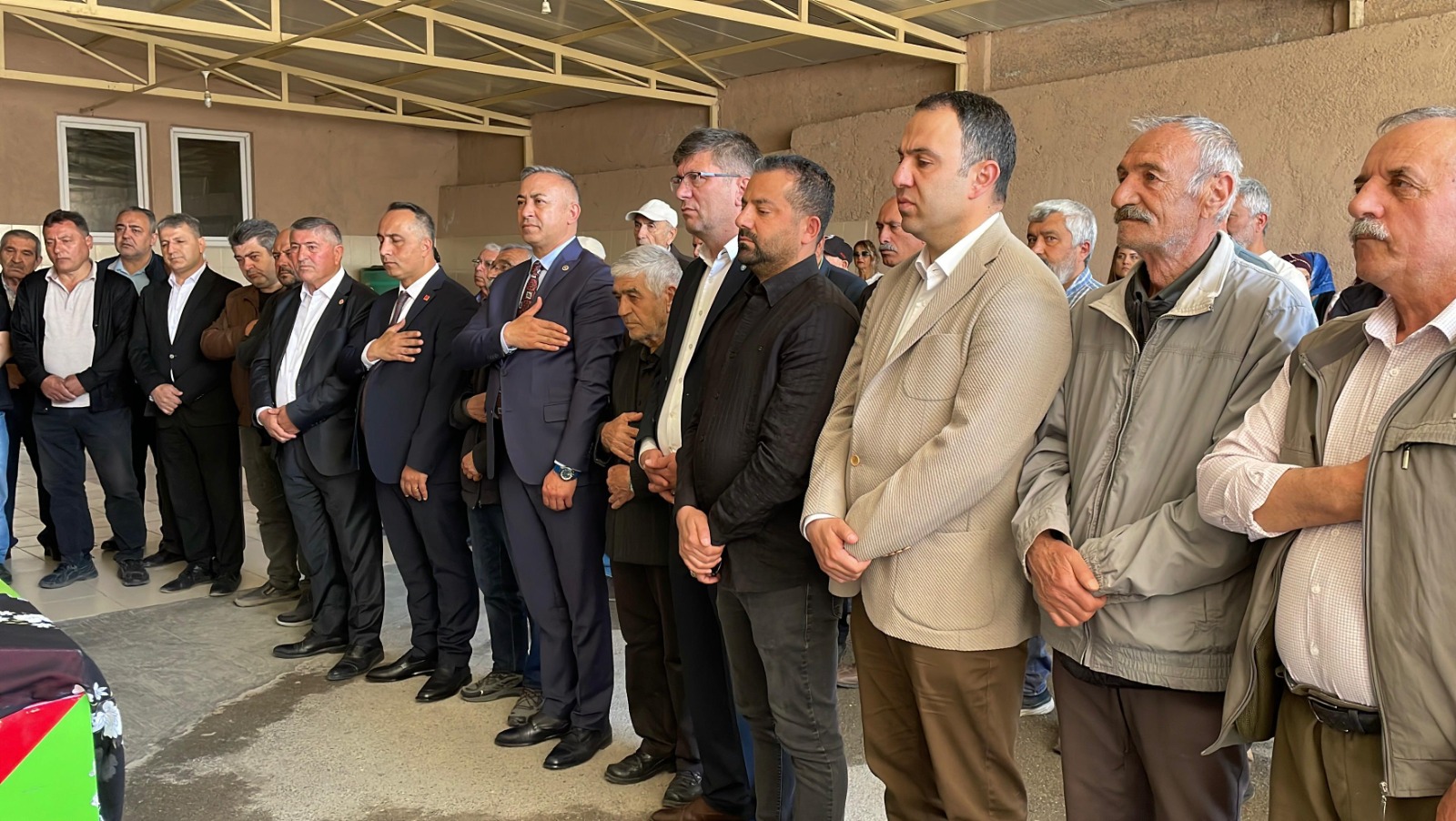 GÜLSER BAYATLI SON YOLCULUĞUNA UĞURLANDI